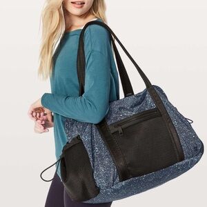 Lululemon Athletica Everywhere Duffel Bag